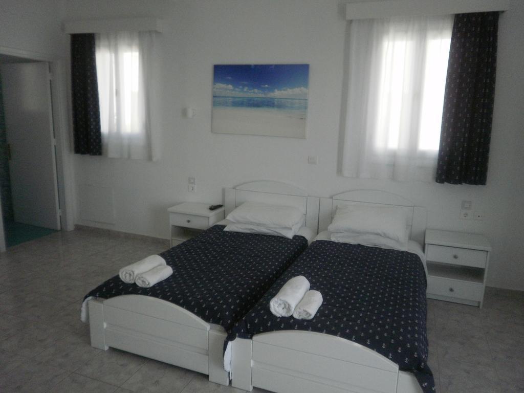 Blue And White Studios & Apartments Λευκός Καρπάθου Εξωτερικό φωτογραφία