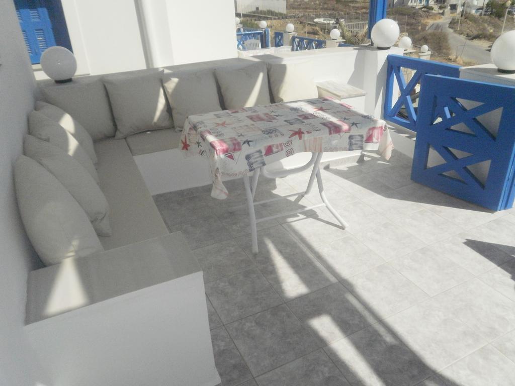 Blue And White Studios & Apartments Λευκός Καρπάθου Δωμάτιο φωτογραφία