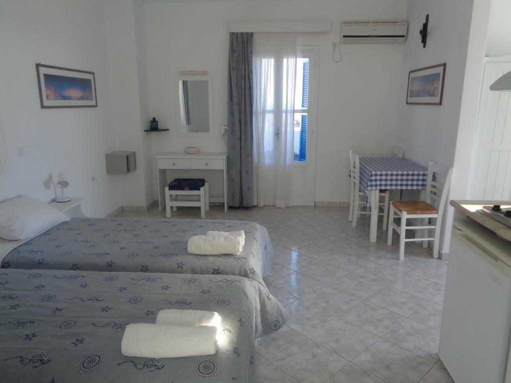 Blue And White Studios & Apartments Λευκός Καρπάθου Εξωτερικό φωτογραφία