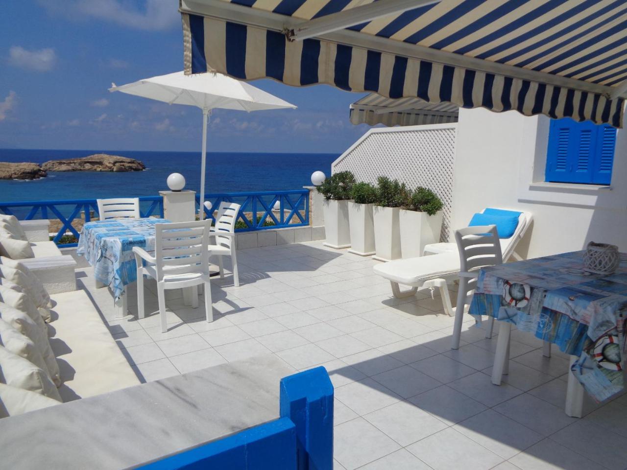 Blue And White Studios & Apartments Λευκός Καρπάθου Εξωτερικό φωτογραφία